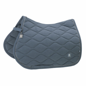 The Eskadron Denim Saddlepad is made with a new denim surface that combines a classic look with modern durability.