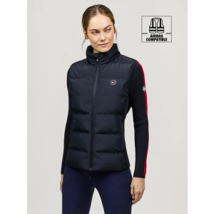 A product image of the Aurora quilted vest in Dessert sky